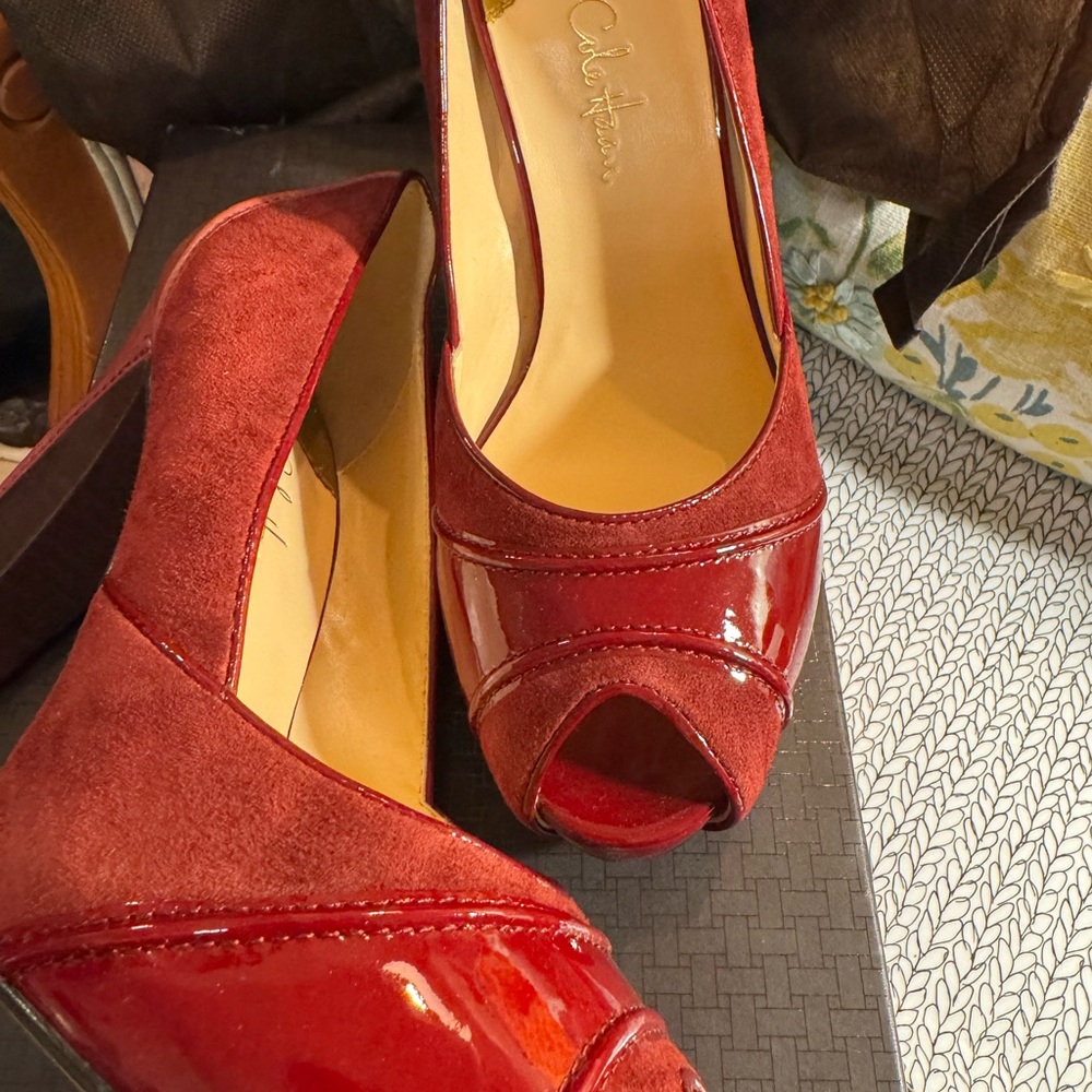 Cole Haan DALYA AIR. PUMP WINE SUEDE Size 9